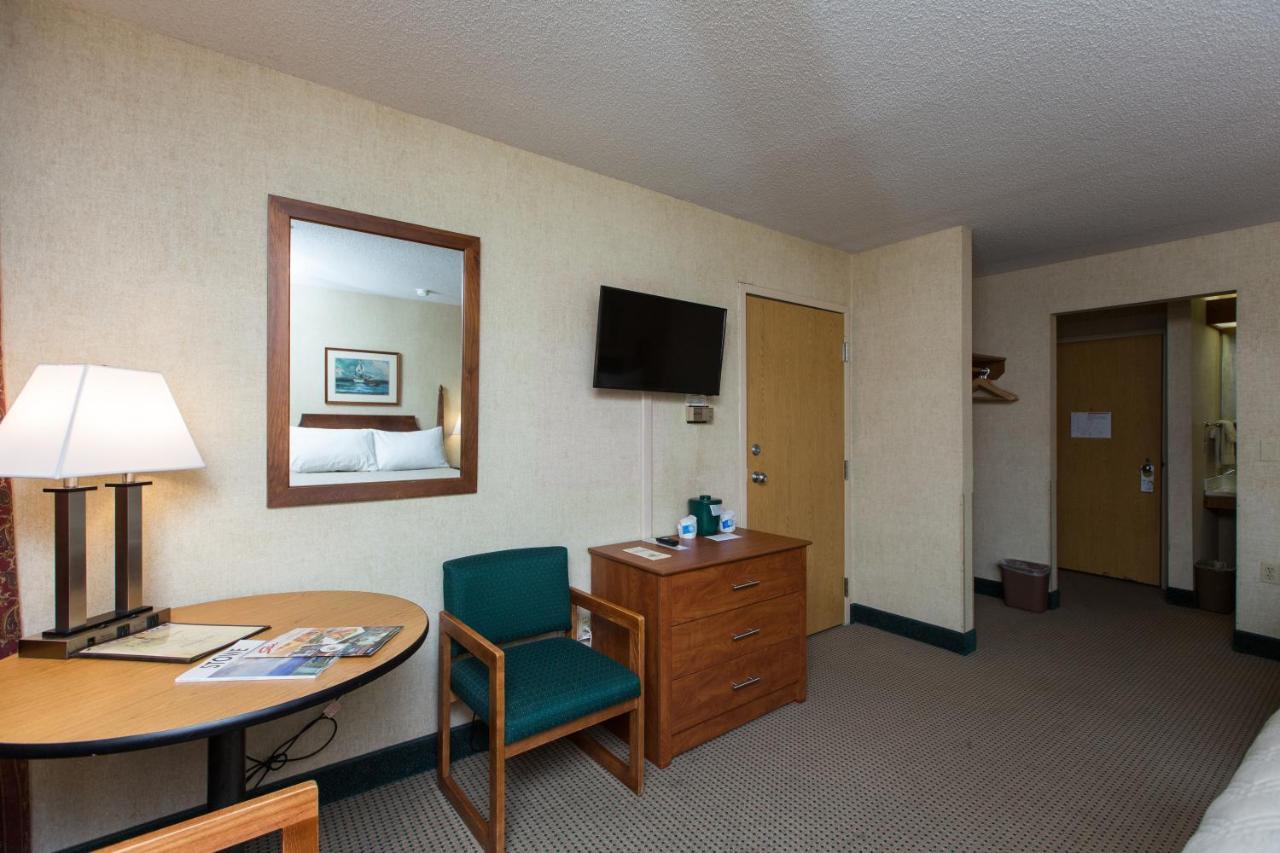 Commodores Inn Stowe Eksteriør billede