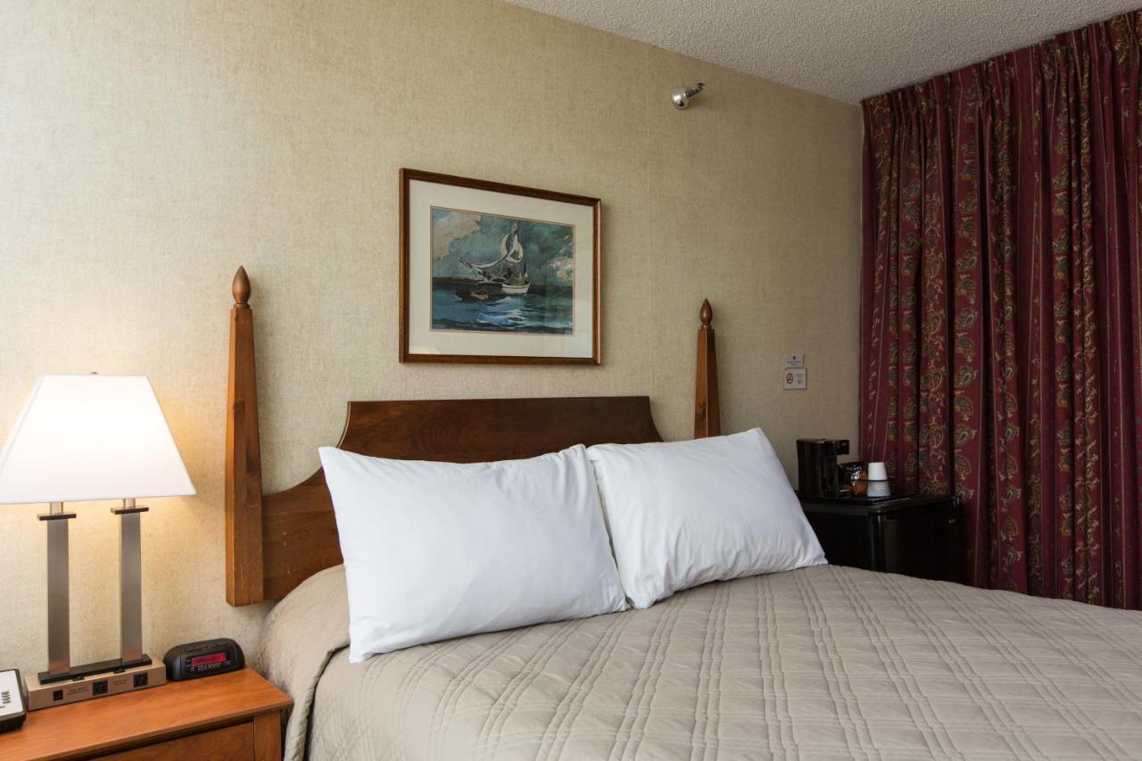 Commodores Inn Stowe Eksteriør billede
