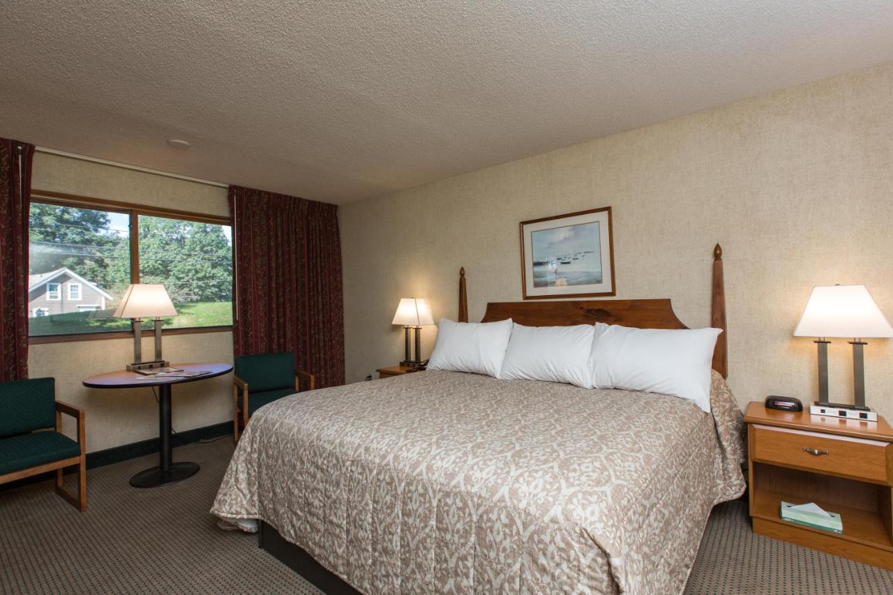 Commodores Inn Stowe Eksteriør billede