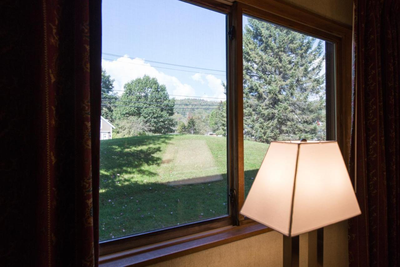 Commodores Inn Stowe Eksteriør billede