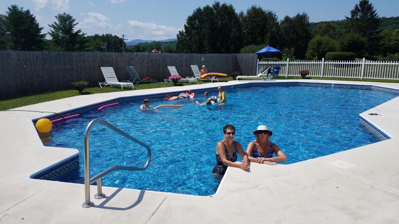 Commodores Inn Stowe Eksteriør billede
